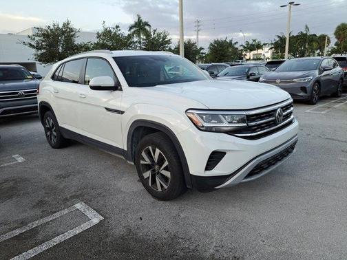 2022 Volkswagen Atlas Cross Sport 2.0T SE