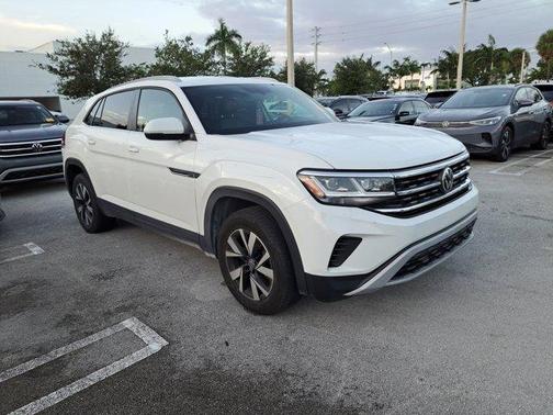 2022 Volkswagen Atlas Cross Sport 2.0T SE
