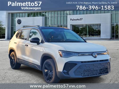 2025 Volkswagen Taos 1.5T SE Black