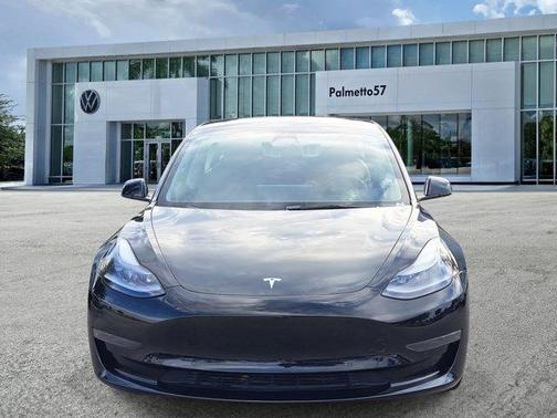 2022 Tesla Model 3 Base