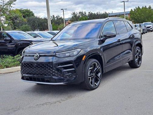 2026 Volkswagen Tiguan 2.0T SEL R-Line