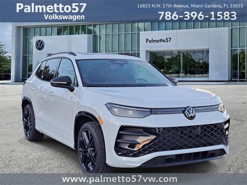 2025 Volkswagen Tiguan 2.0T SE R-Line Black
