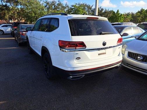 2022 Volkswagen Atlas 2.0T SE