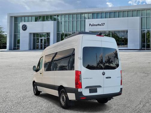 2024 Mercedes-Benz Sprinter 2500 144 WB Standard Roof Passenger