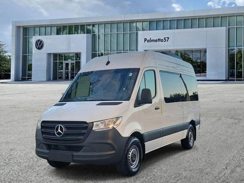 2024 Mercedes-Benz Sprinter 2500 144 WB Standard Roof Passenger