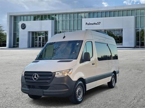 2024 Mercedes-Benz Sprinter 2500 144 WB Standard Roof Passenger