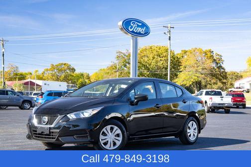 2022 Nissan Versa 1.6 S