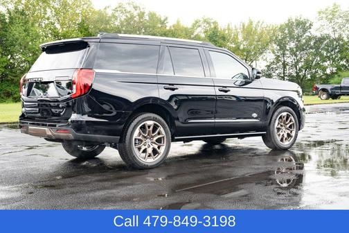 2025 Ford Expedition King Ranch