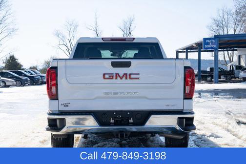2025 GMC Sierra 1500 SLT