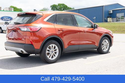 Sedona Orange Metallic 2020 Ford Escape SE