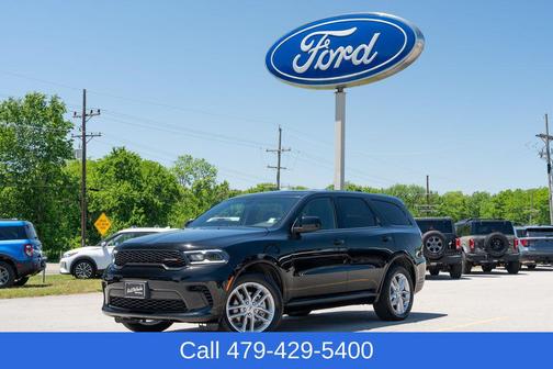 DB Black Crystal Clearcoat 2026 Dodge Durango GT