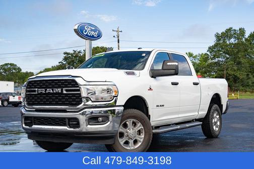 2024 RAM 2500 Big Horn Crew Cab 4x4 6'4' Box