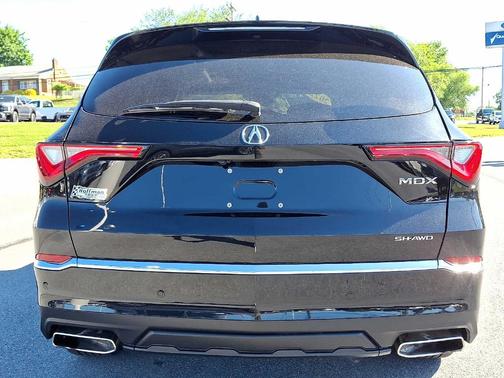 Majestic Black Pearl 2022 Acura MDX Technology