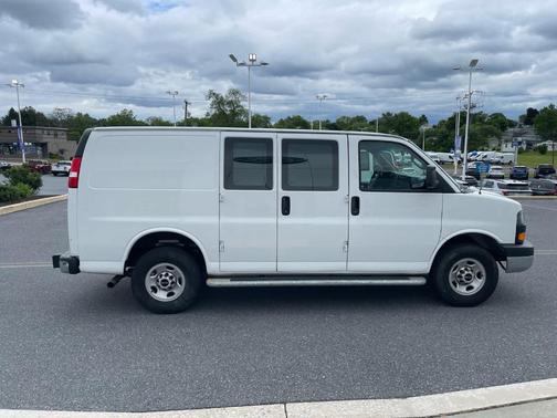 Summit White 2024 GMC Savana 2500 Work Van