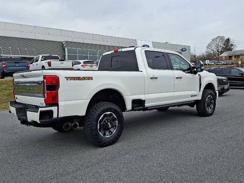 2024 Ford F-250 Platinum