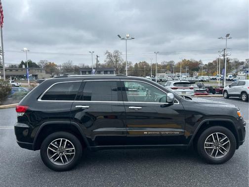 2022 Jeep Grand Cherokee WK Limited