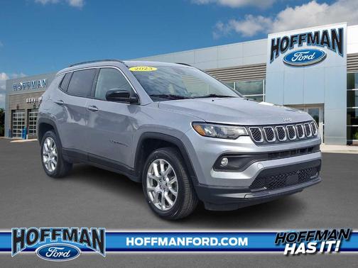 2023 Jeep Compass Latitude Lux