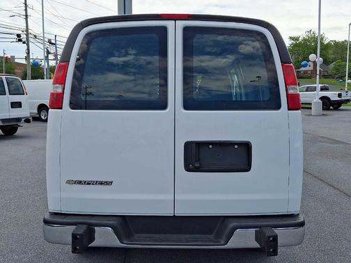 Summit White 2024 Chevrolet Express 2500 Work Van