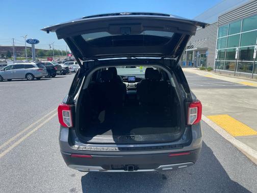 Carbonized Gray Metallic 2023 Ford Explorer XLT