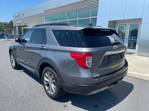 Carbonized Gray Metallic 2023 Ford Explorer XLT
