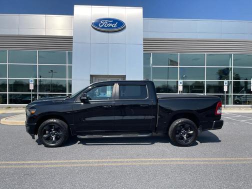 Diamond Black 2019 RAM 1500 Big Horn