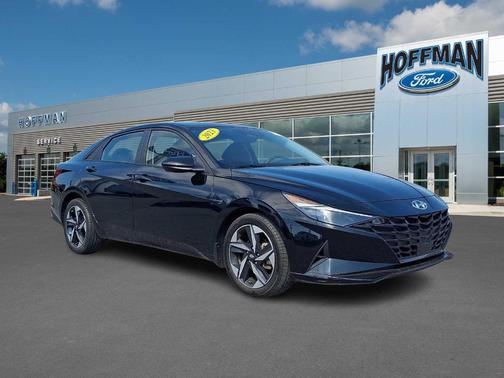 Phantom Black 2023 Hyundai ELANTRA SEL