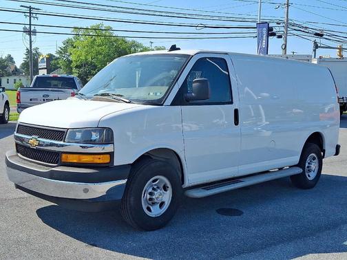 Summit White 2024 Chevrolet Express 2500 Work Van