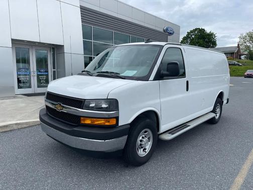 Summit White 2024 Chevrolet Express 2500 Work Van