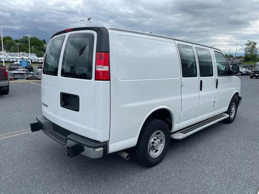 Summit White 2024 Chevrolet Express 2500 Work Van