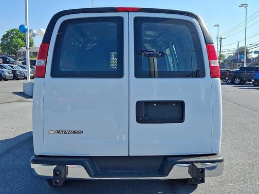 Summit White 2024 Chevrolet Express 2500 Work Van