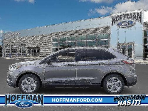 2023 Ford Edge SE