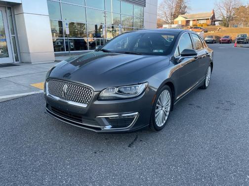 2017 Lincoln MKZ Reserve