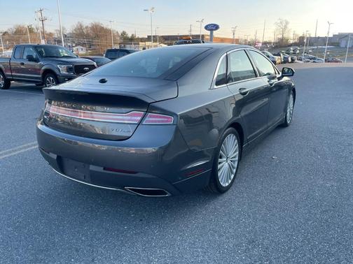 2017 Lincoln MKZ Reserve