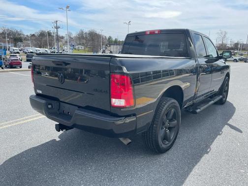 2017 RAM 1500 Express