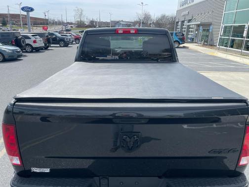 2017 RAM 1500 Express