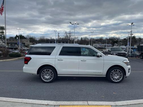 2022 Ford Expedition Max Platinum