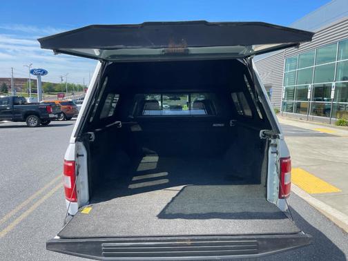 Oxford White 2018 Ford F-150 XL