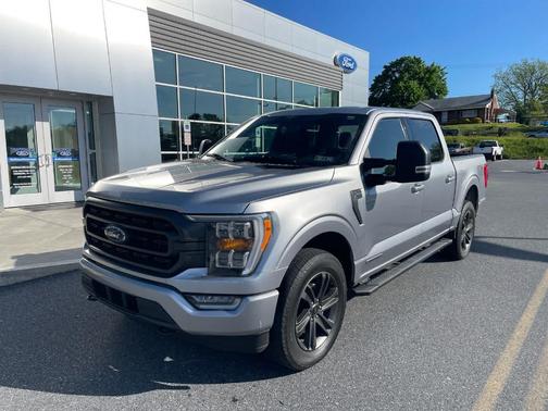 Iconic Silver Metallic 2023 Ford F-150 XLT