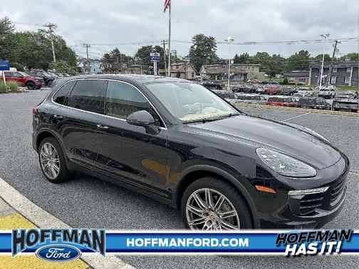 2016 Porsche Cayenne S