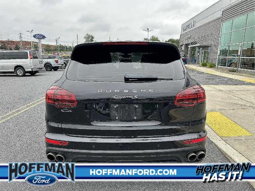 2016 Porsche Cayenne S