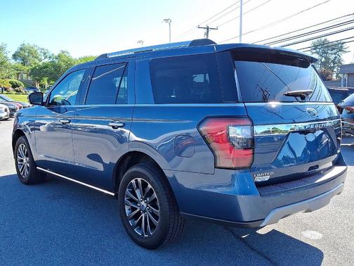 Blue 2020 Ford Expedition Limited