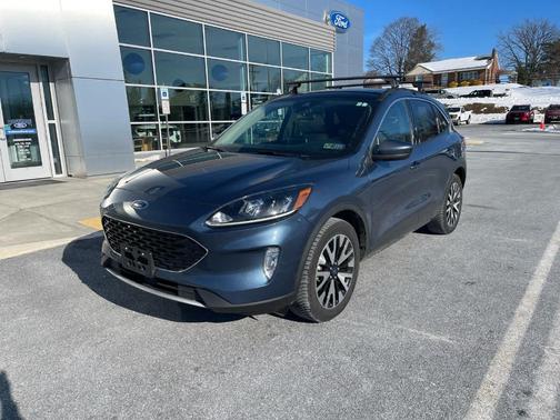 2020 Ford Escape SEL
