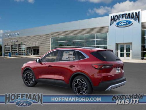 2026 Ford Escape Platinum