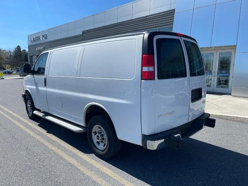 2024 GMC Savana 2500 Work Van