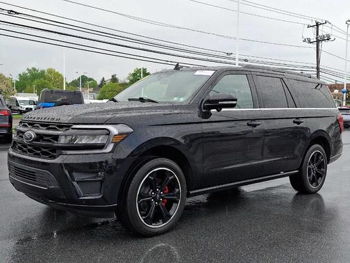 Agate Black Metallic 2023 Ford Expedition Max Limited