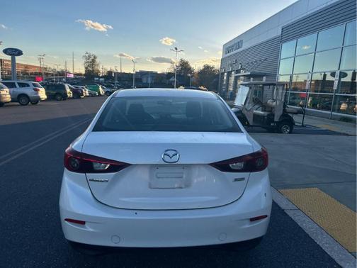 2015 Mazda Mazda3 i Sport