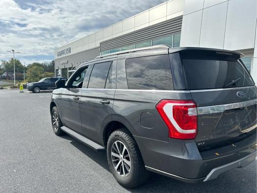 2020 Ford Expedition XLT