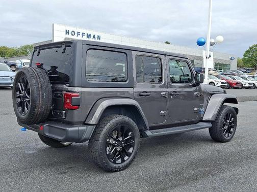 2022 Jeep Wrangler Unlimited 4xe Sahara