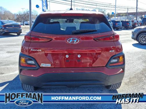 2021 Hyundai KONA SEL