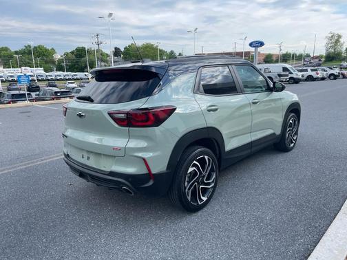 Green 2024 Chevrolet Trailblazer RS